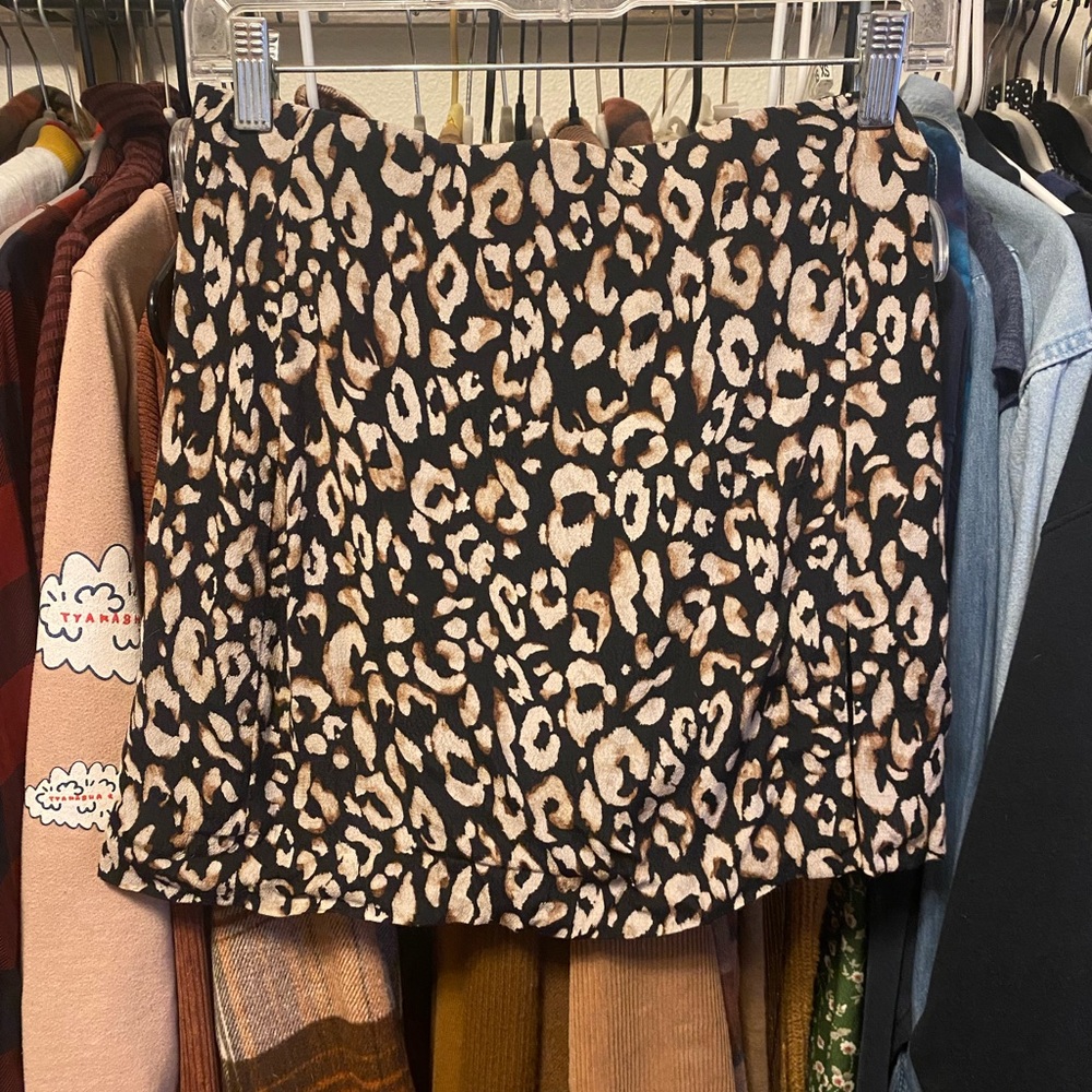 New Without Tags H&M Leopard Print Mini Skirt